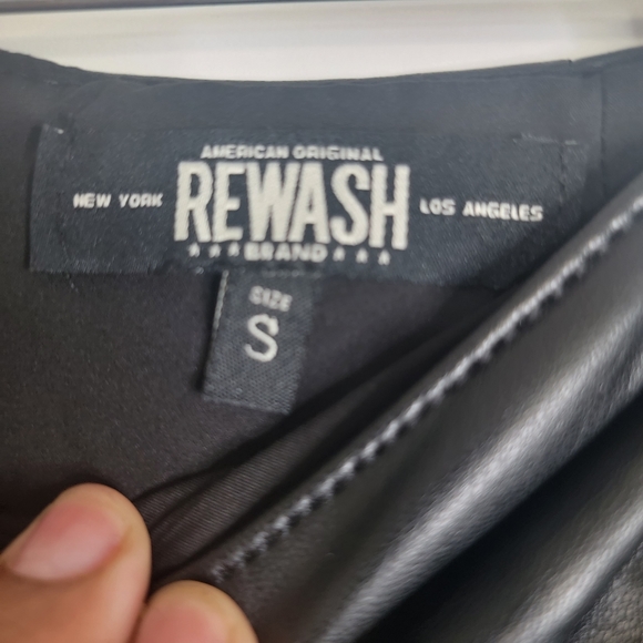 Rewash Women's Vegan Leather Wrap Skirt Black - Picture 5 of 11